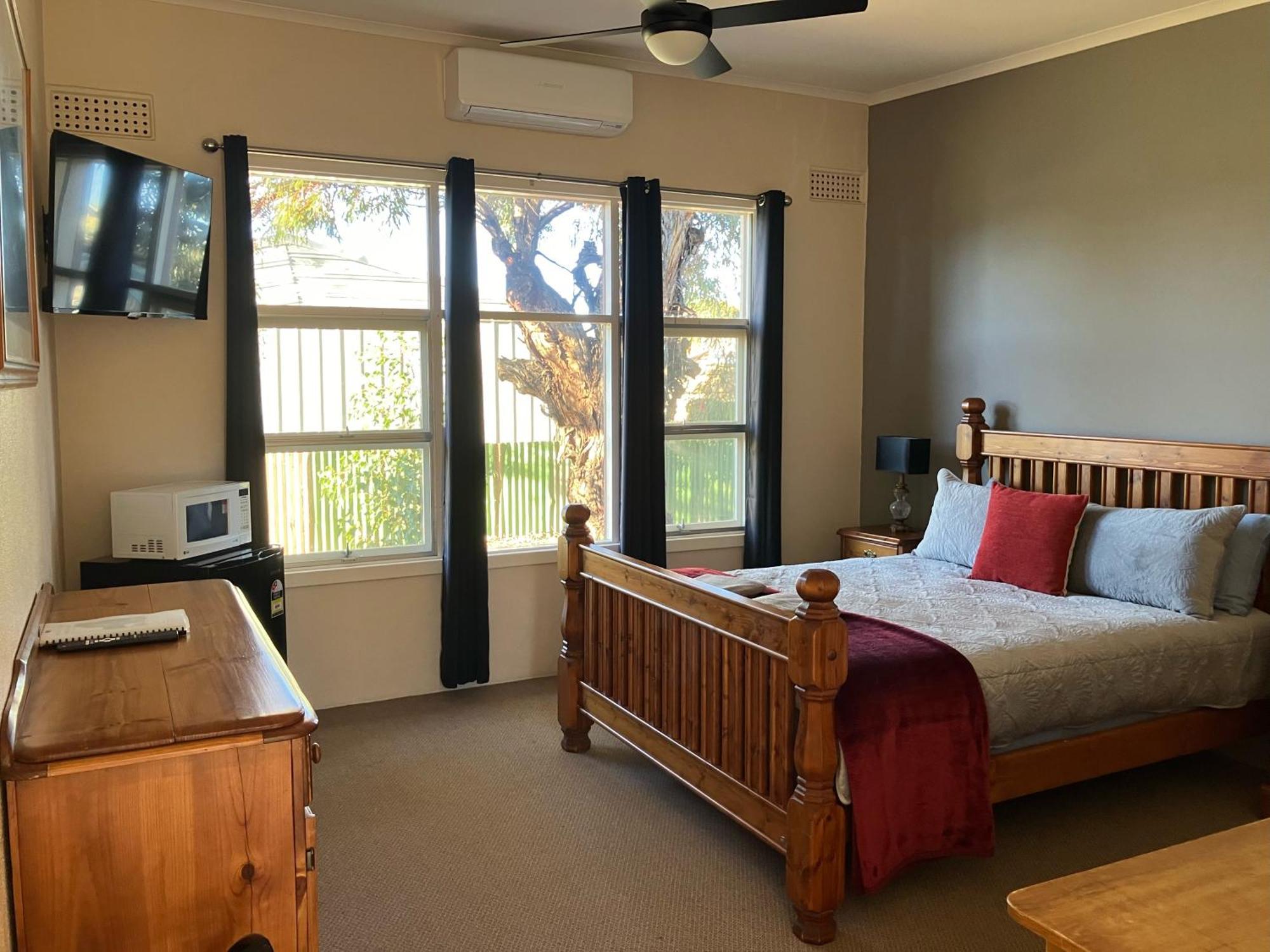 Flinders Ranges Motel - The Mill Quorn エクステリア 写真